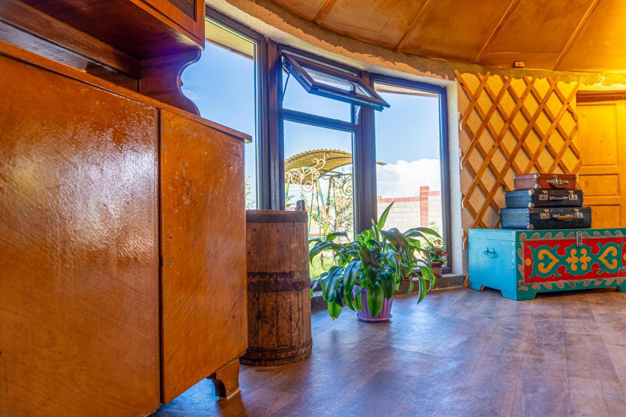 Svetlana Guest House Bokonbayevo Екстер'єр фото